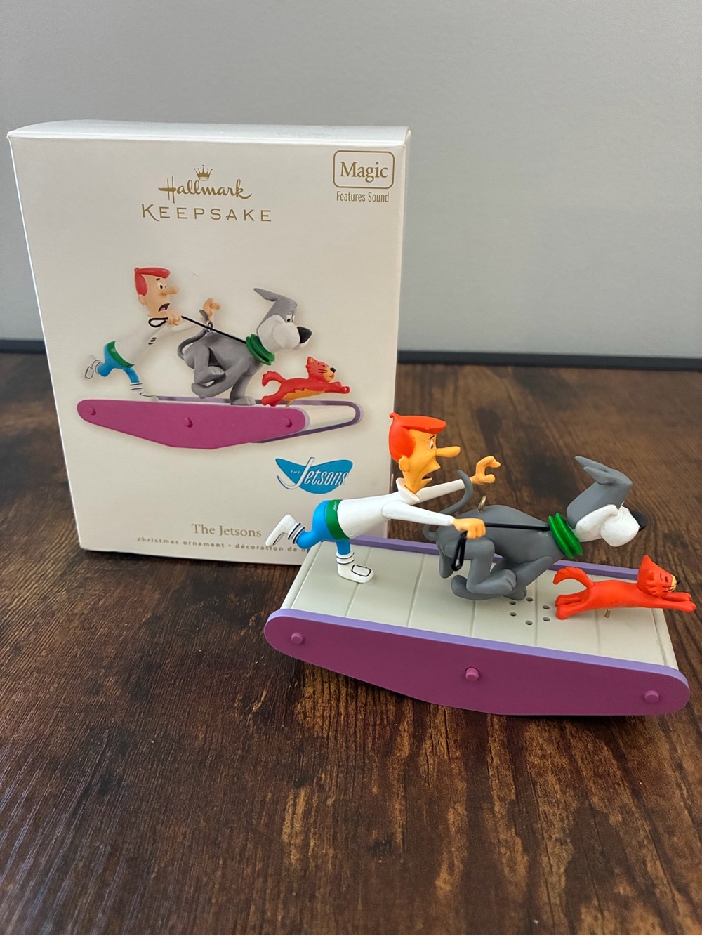 Hallmark 2007 The Jetsons Magic Sound Treadmill Christmas Ornament NIB